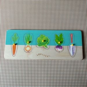 Lovevery vegetable garden puzzle